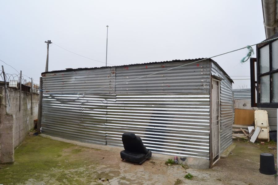 2 Bedroom Property for Sale in Gustrouw Western Cape